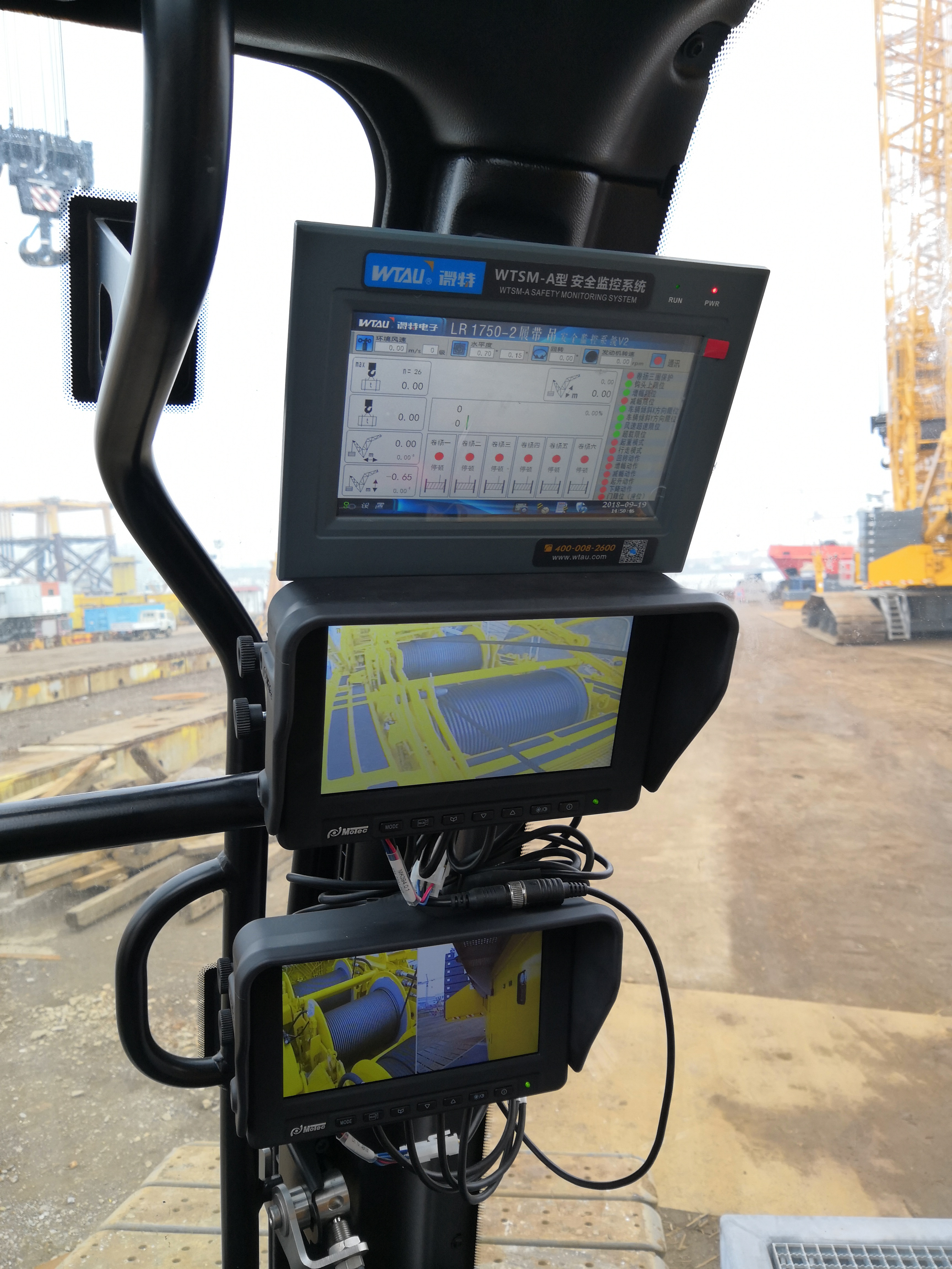 利勃海爾4.jpg 利勃海爾4.jpg