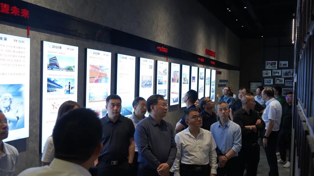 微特牽頭起草的行業標準初稿討論會圓滿結束 6.jpg