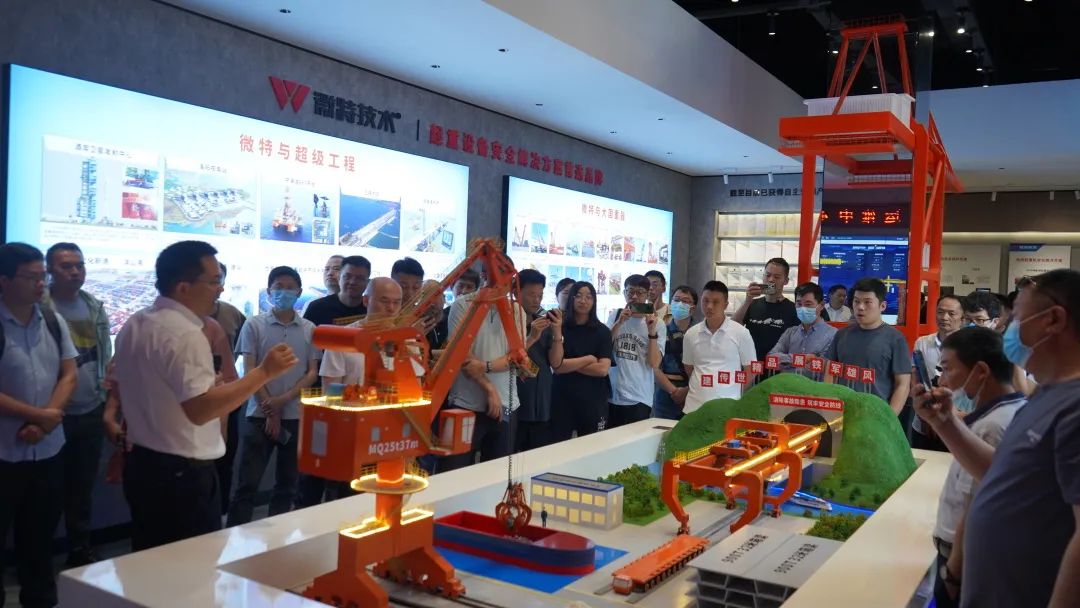 微特承辦的兩項國家標(biāo)準(zhǔn)宣貫會在宜昌順利召開 20.jpg