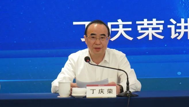 微特承辦的兩項國家標(biāo)準(zhǔn)宣貫會在宜昌順利召開 5.jpg