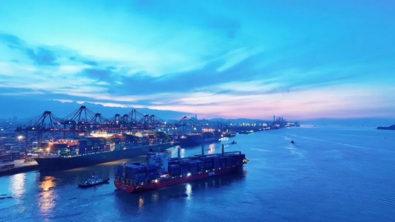 微特動(dòng)態(tài)稱重系統(tǒng)助力遠(yuǎn)海碼頭門(mén)座機(jī)智能化升級(jí)